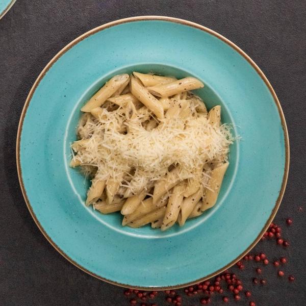 Paste quattro formaggi și trufe